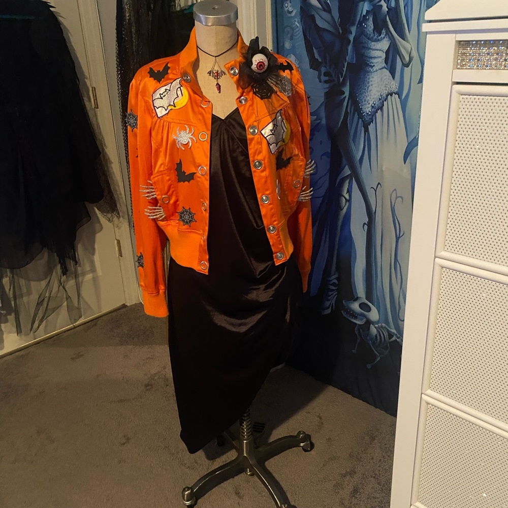 Halloween magic Orange jacket with my magic embellishments M/l 🦇bat necklace 🦇